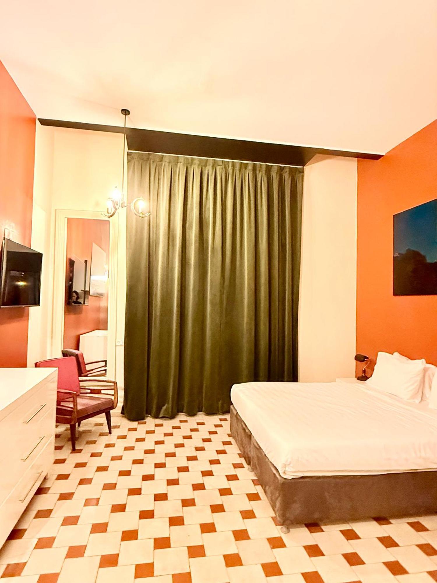 Inta Hotel (Adults Only) Тель-Авив Экстерьер фото